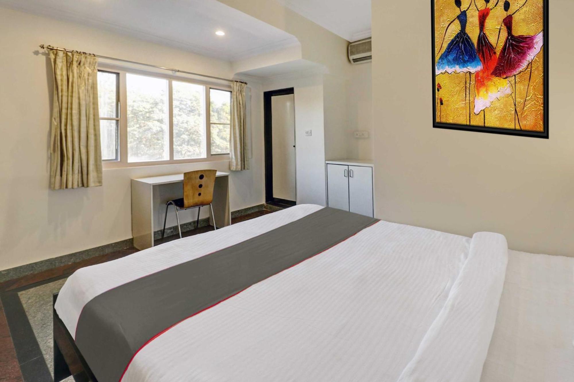 Hotel Collection O Sabharwal Residency Near Lalbagh Botanical Garden 4*