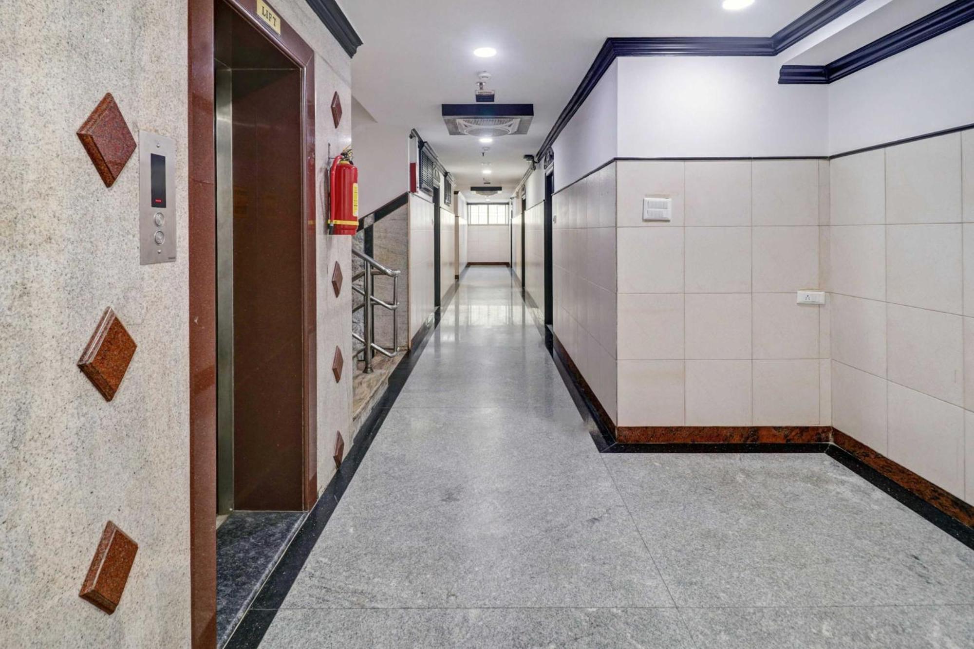 Collection O Sabharwal Residency Near Lalbagh Botanical Garden Hotel Bangalore