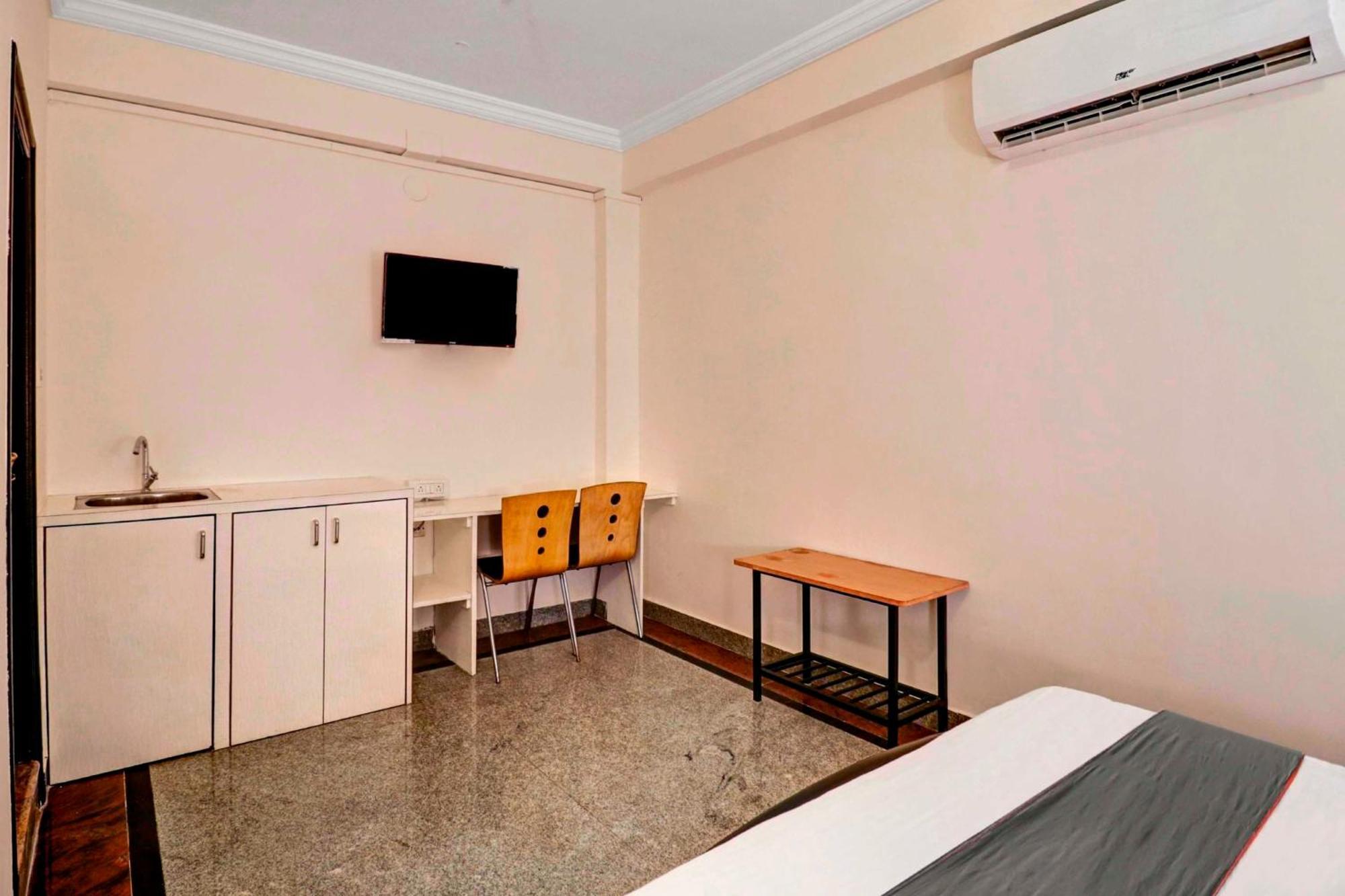 Collection O Sabharwal Residency Near Lalbagh Botanical Garden Hotel