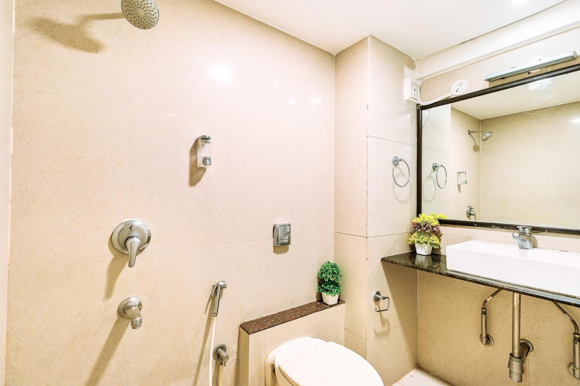 Octave Himalaya Monarch Hotel 3*