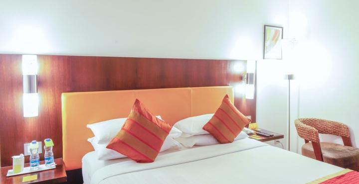 Hotel Iris The Business 4*