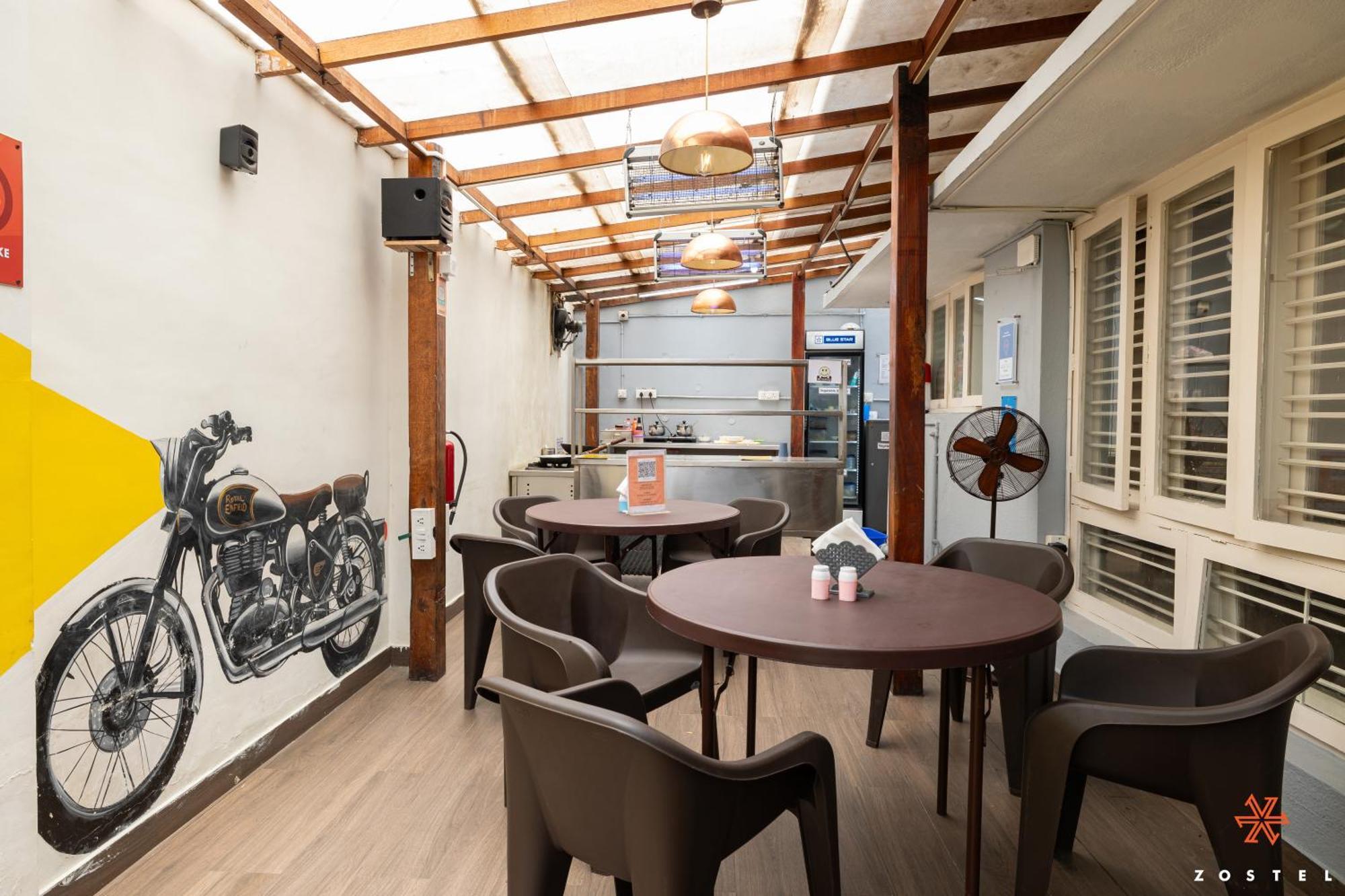 Zostel Bangalore- Indiranagar