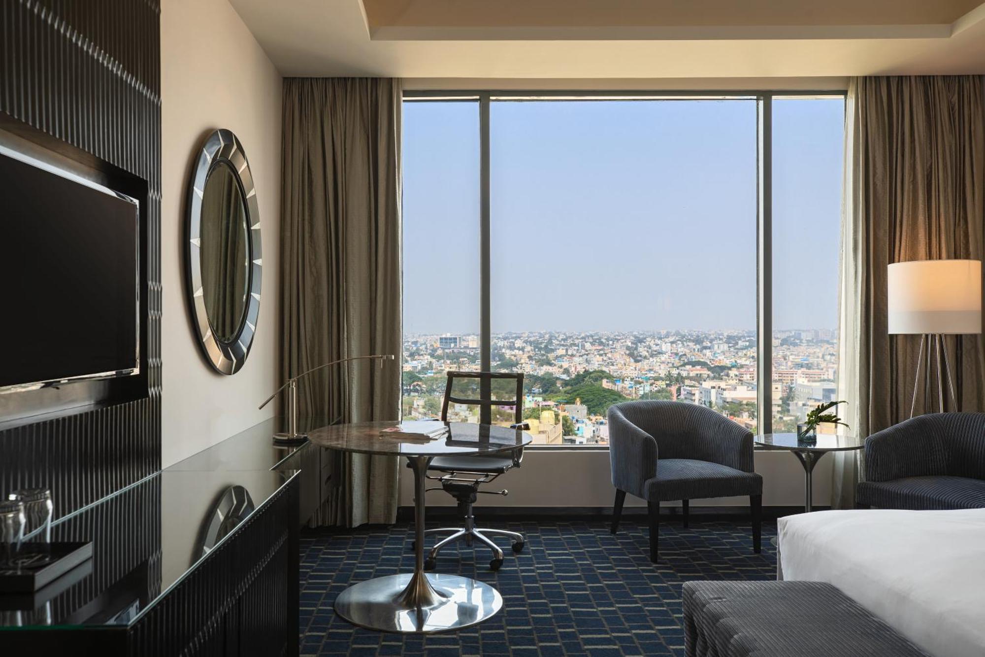 Renaissance Race Course Hotel