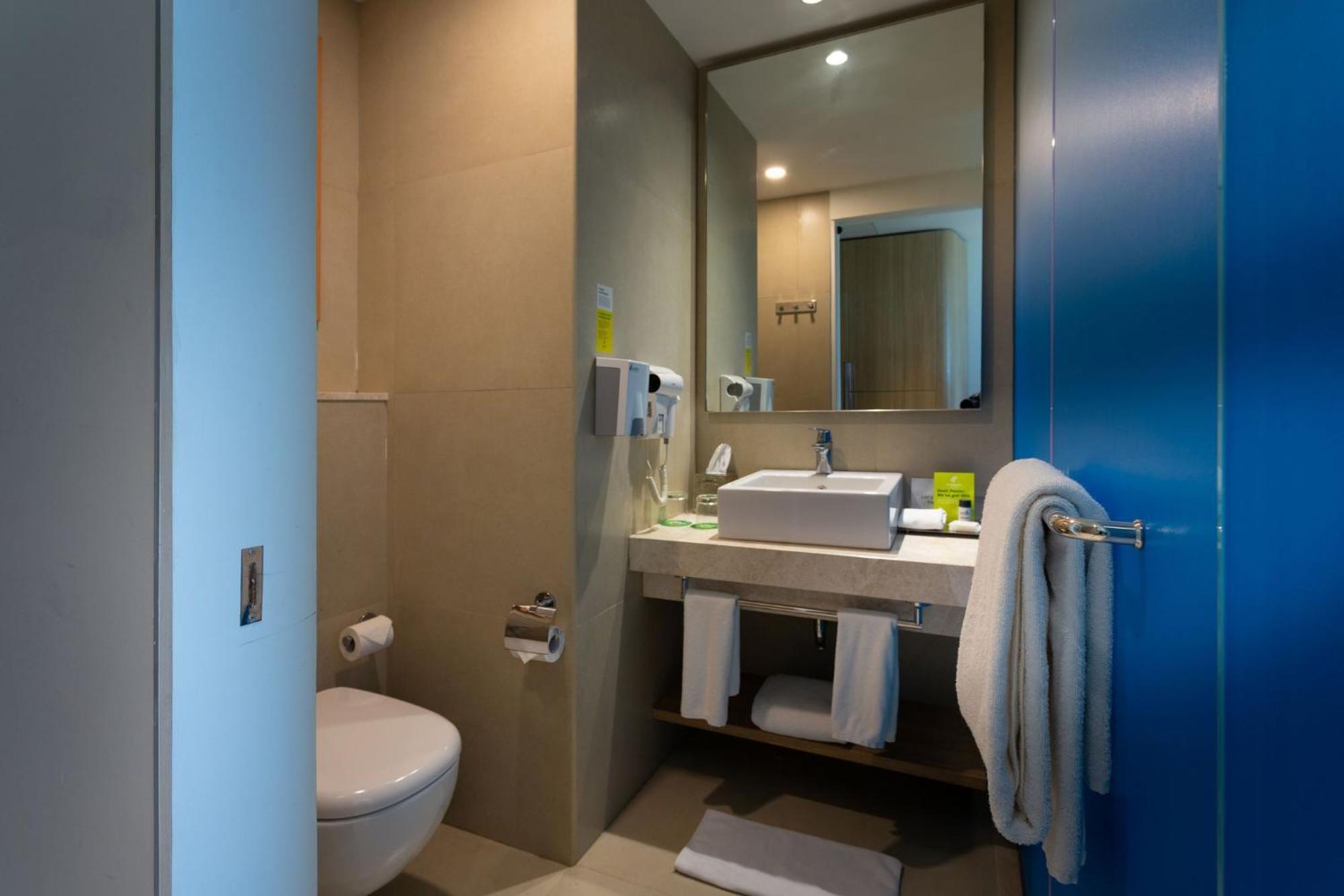 Hotel Racecourse By Ihg Bangalore
