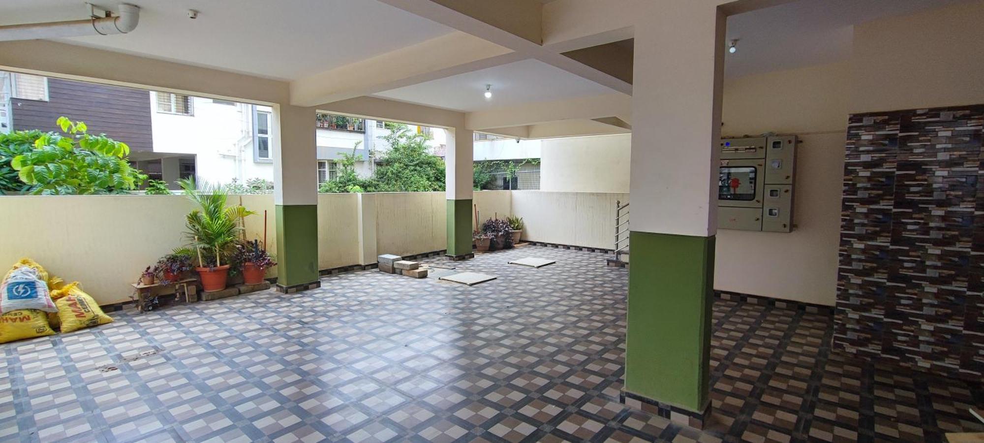 Apartment Rrm - Jambu Savari Dinne Bangalore