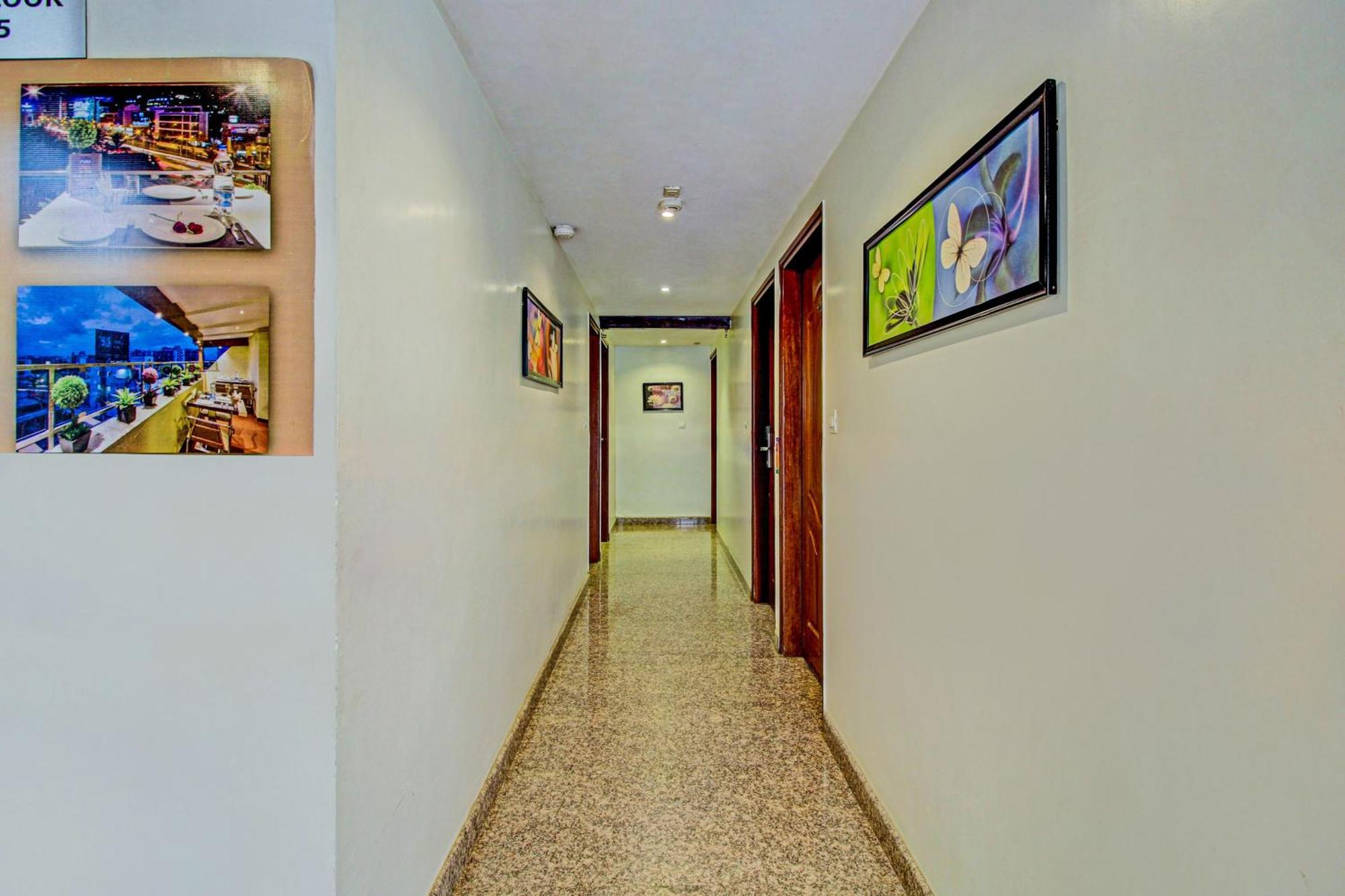 Capital O Sri Krishna Near 7d Voyage Hotel 3*