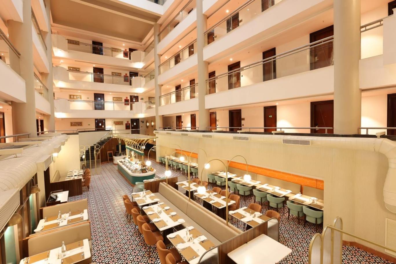 Citadel Sarovar Portico Hotel
