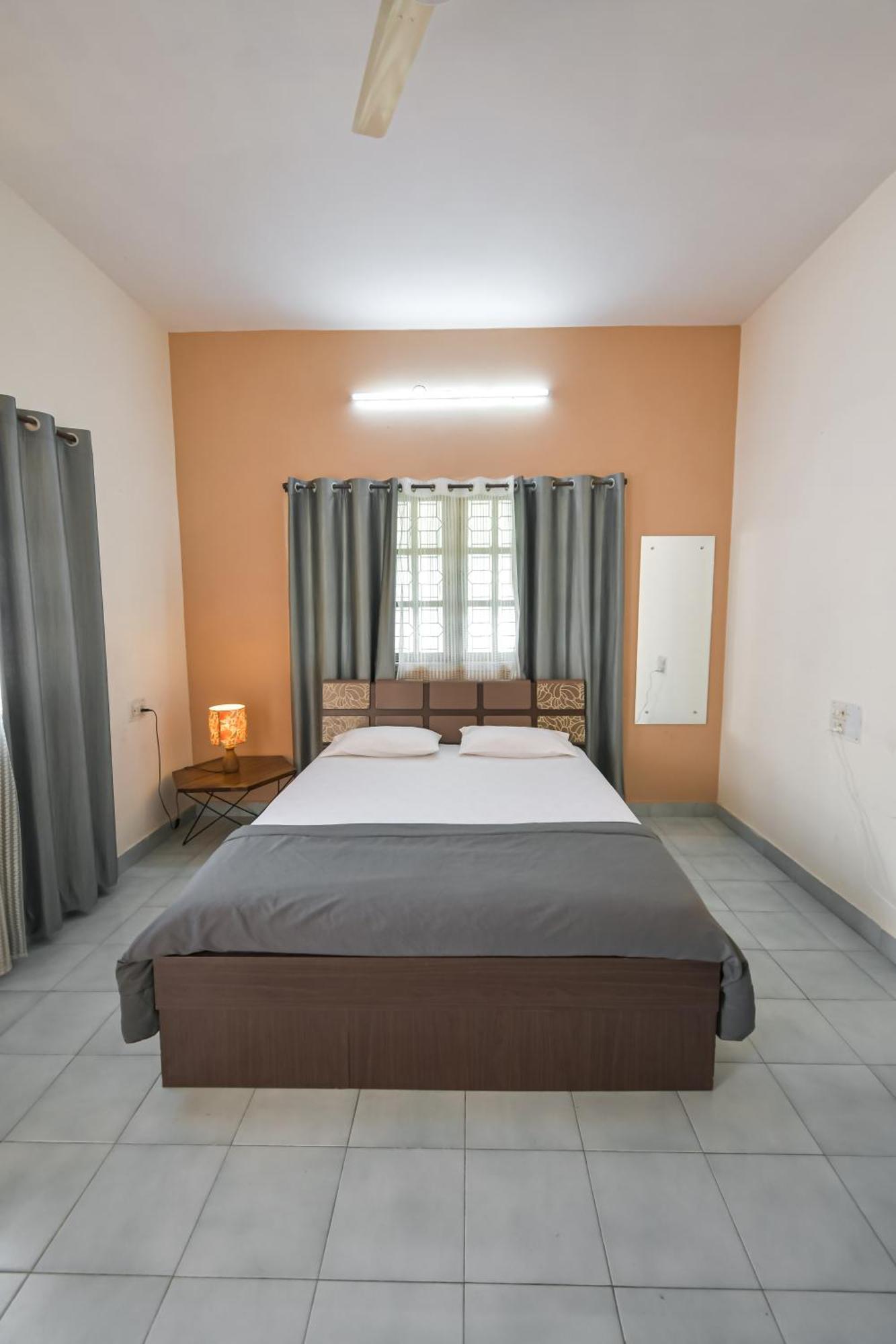 Hospedagem domiciliar Homeslice Nazaara, In Btm
