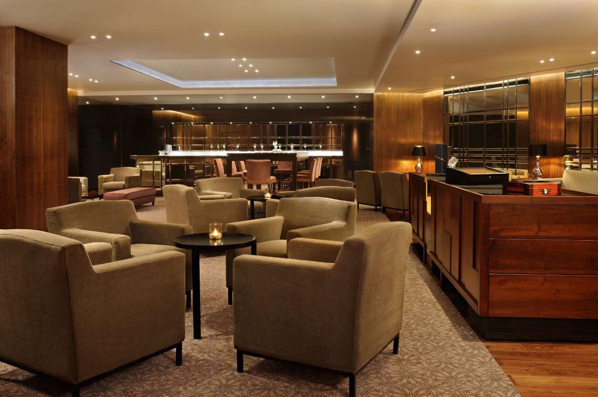 Hotel Hilton Embassy Golflinks 5*