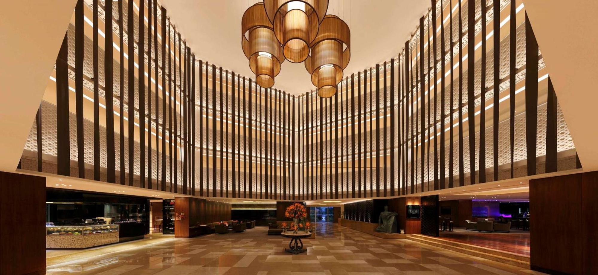 Hotel Hilton Embassy Golflinks 5*