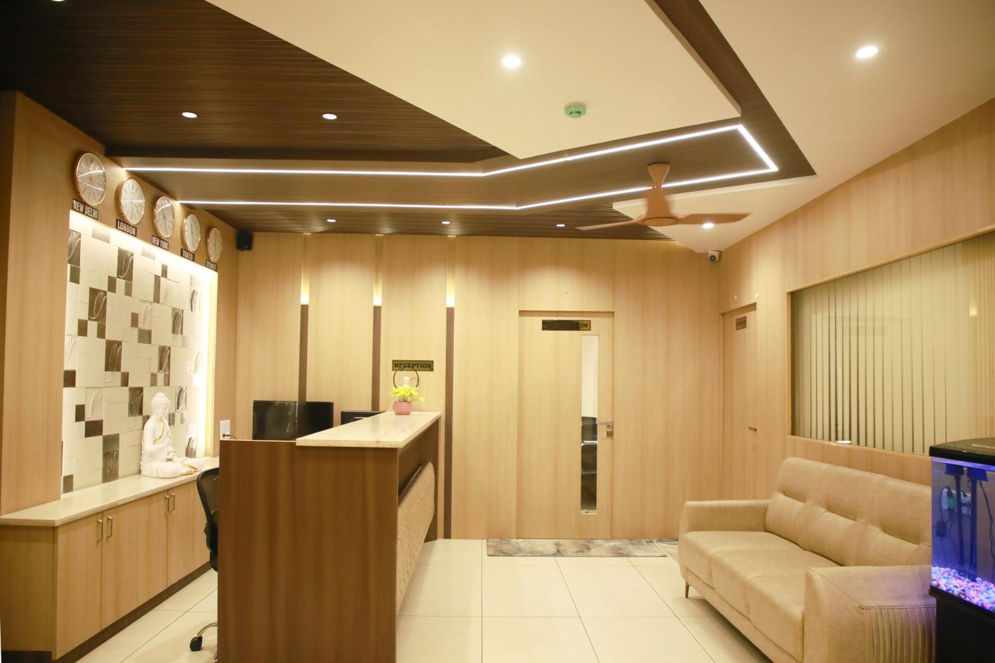 Vishal Grand Luxury 3*