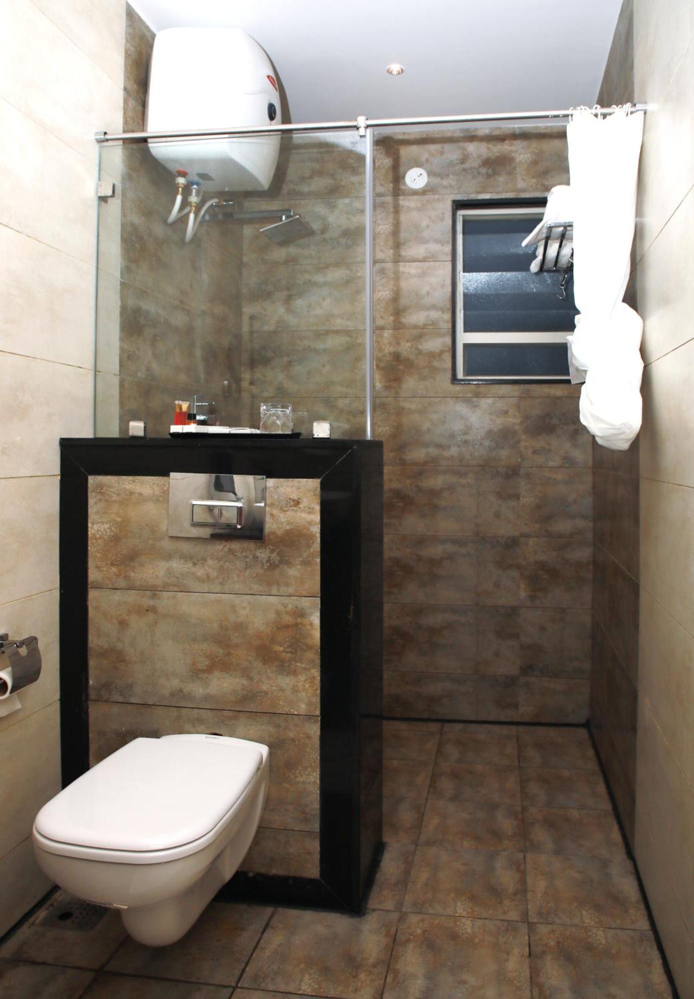 Vishal Grand Luxury Hotel 3*