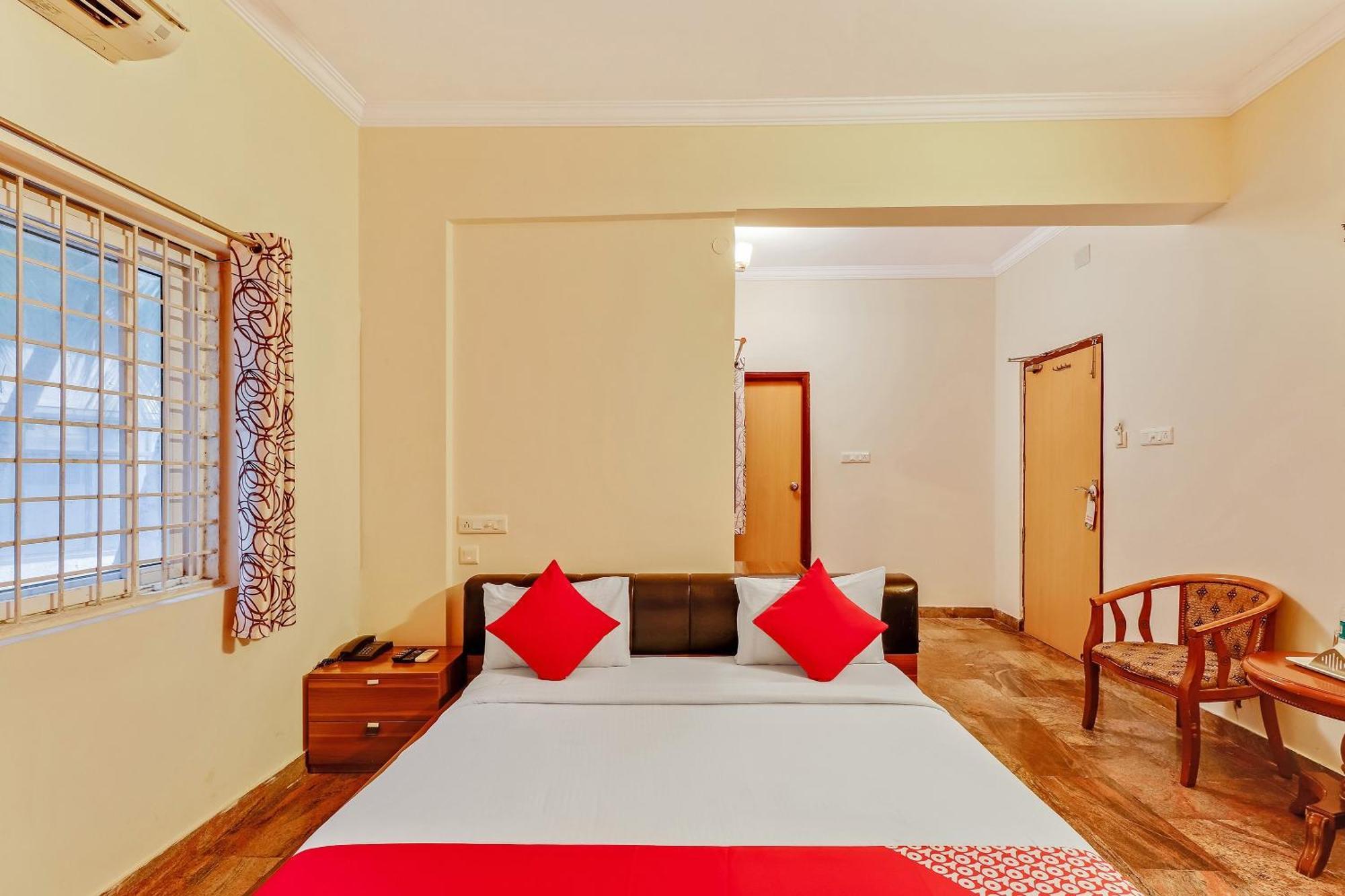 Super Collection O Goyal Residency 4*