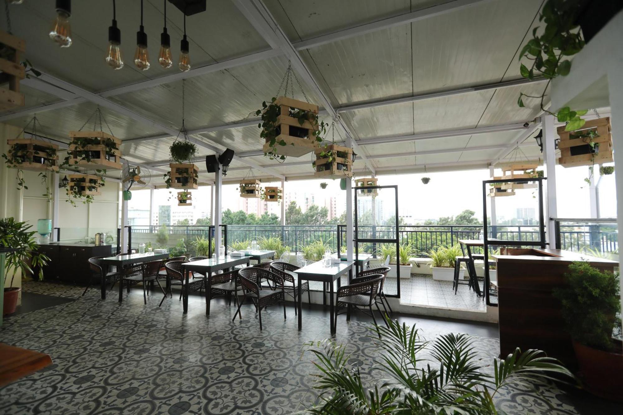 Earth 3* Bangalore