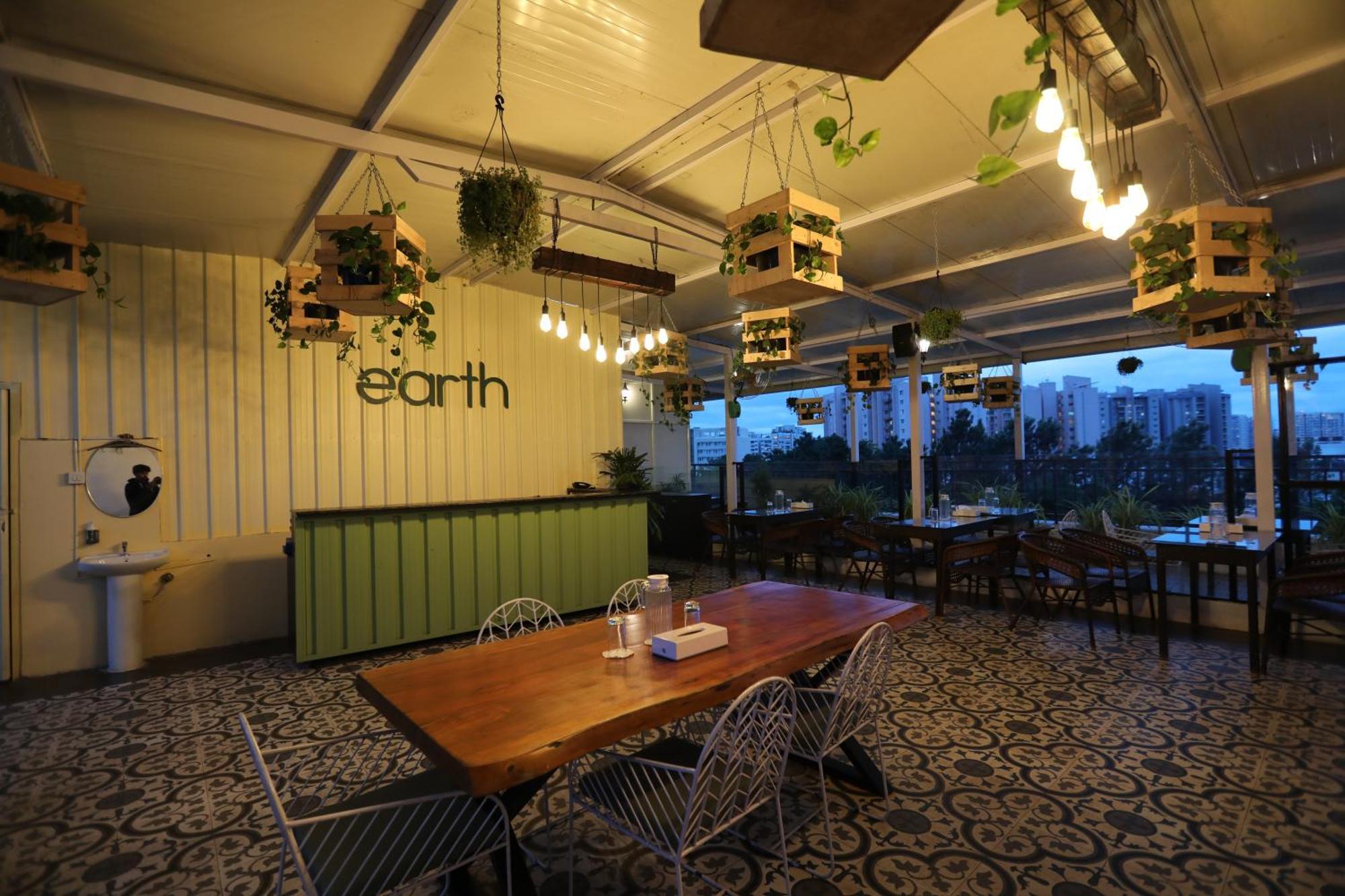 Earth Hotel Bangalore