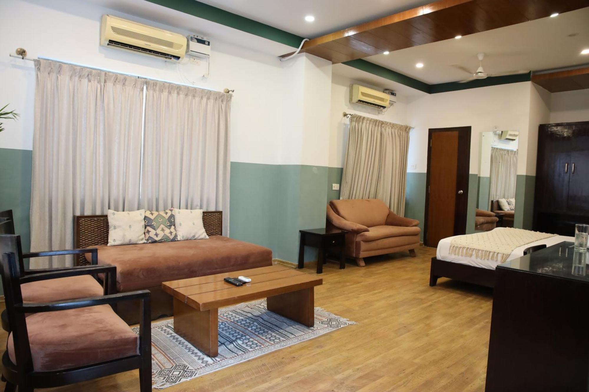 Hotel Olive Zip Road By Embassy Group