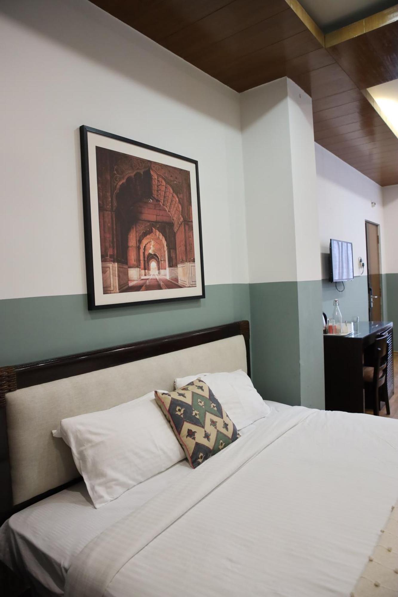 Hotel Olive Zip Road By Embassy Group 3*
