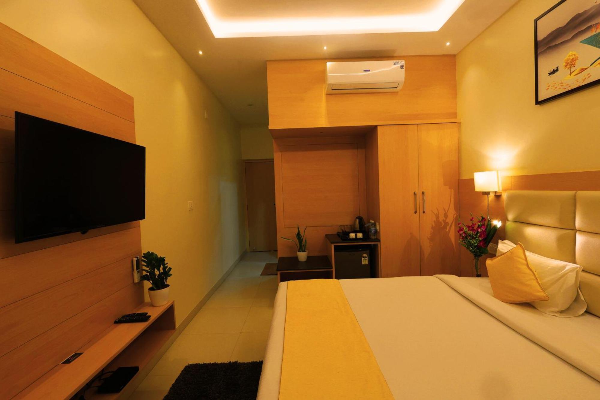 Hotel Grand Regency Rajajinagar, Iskcon Temple - Wtc