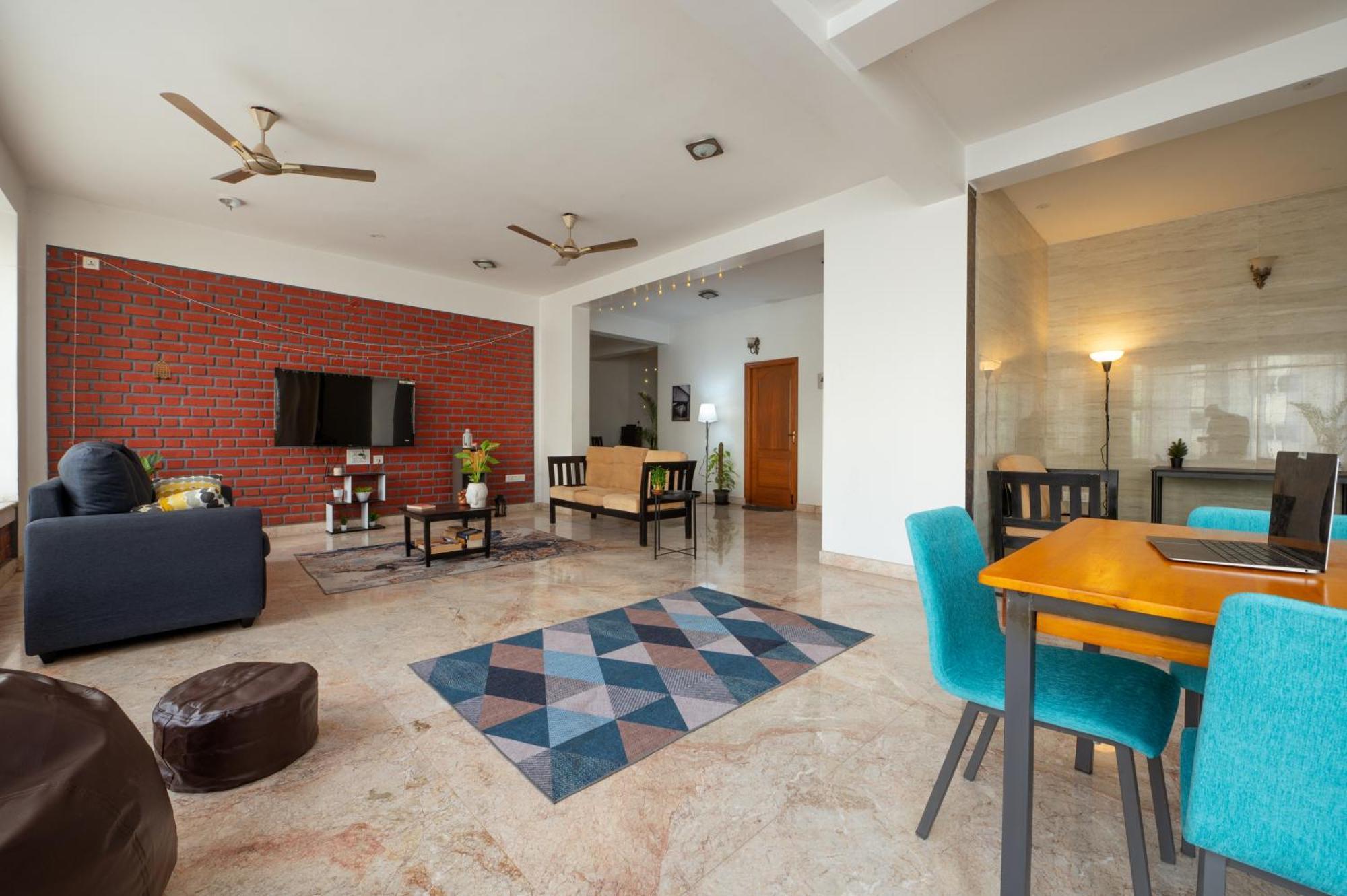Oasis Serenade Homestay