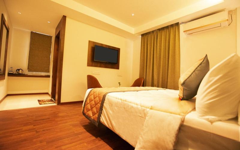 Super O Nar Comforts Near Ksr Railway Station Bangalore