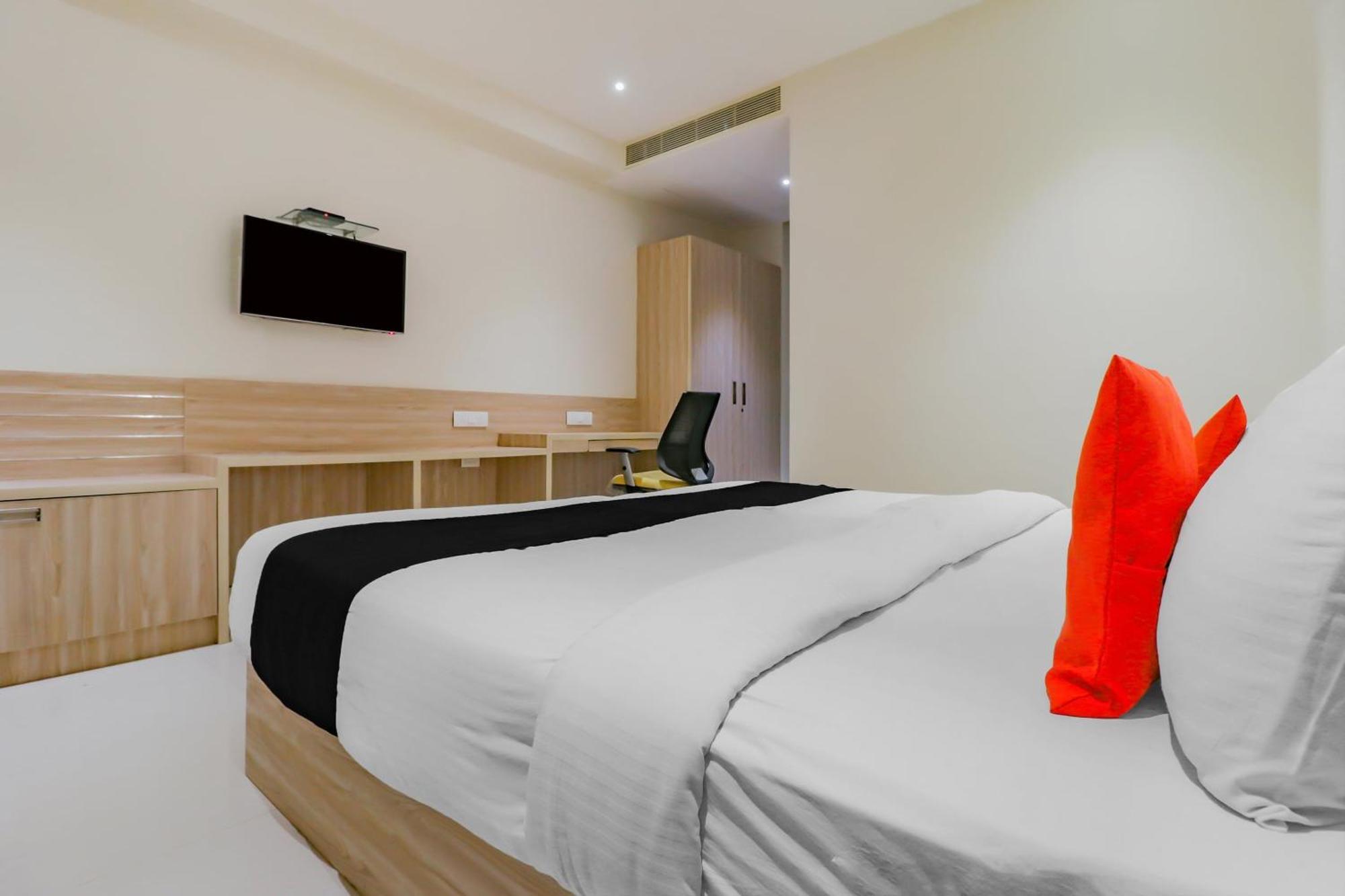 Hotel Capital O Royal Keys Near Brookfield Mall, Aecs Layout 3*
