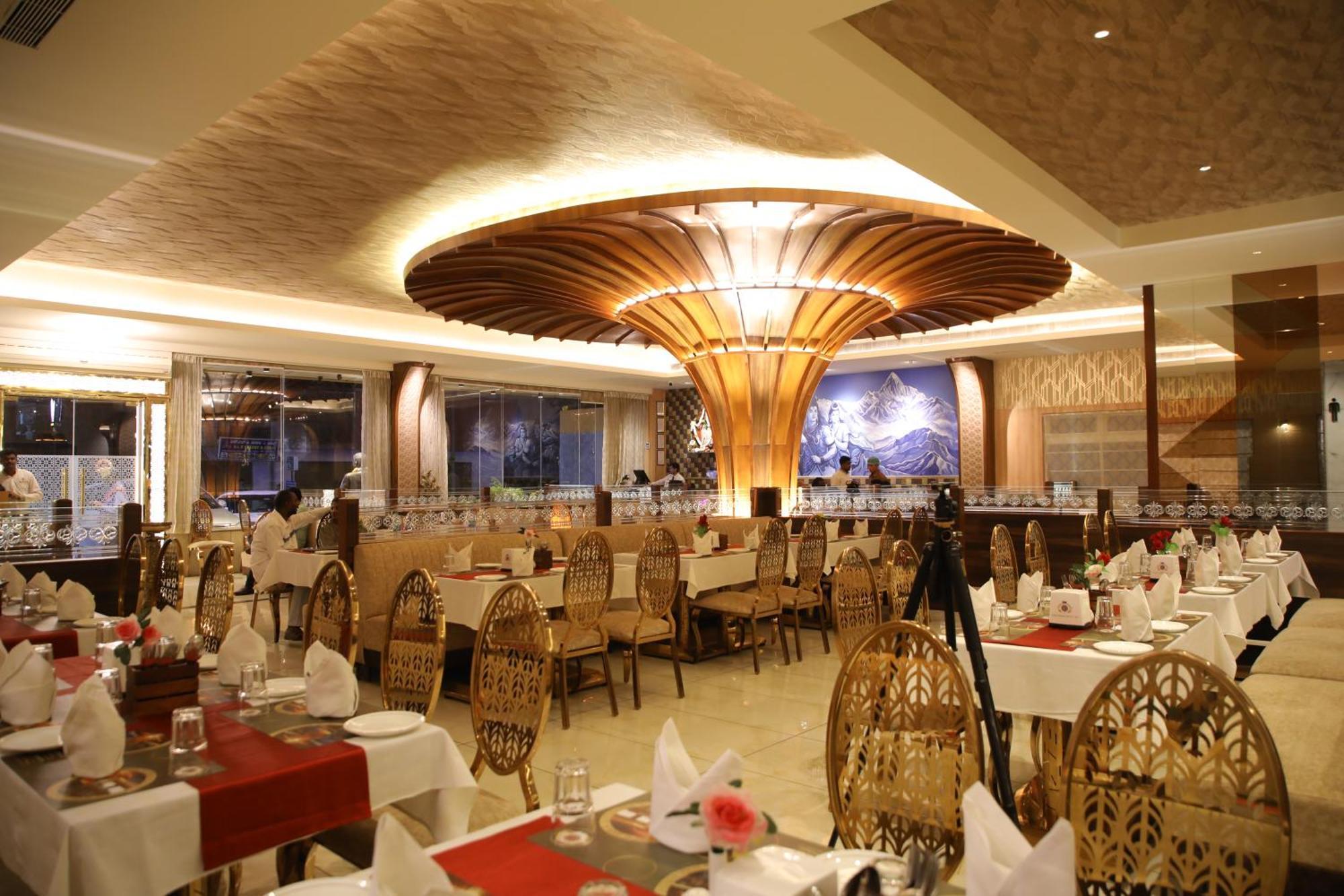 Hotel Rajathadri Royal Bangalore