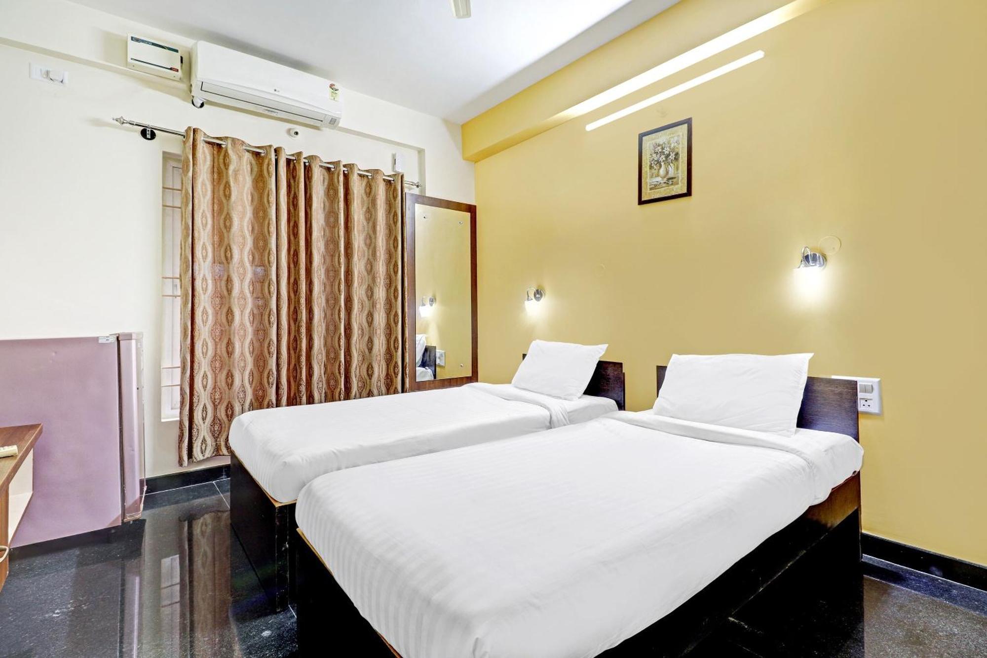 Hotel Capital O R R Residency 3*
