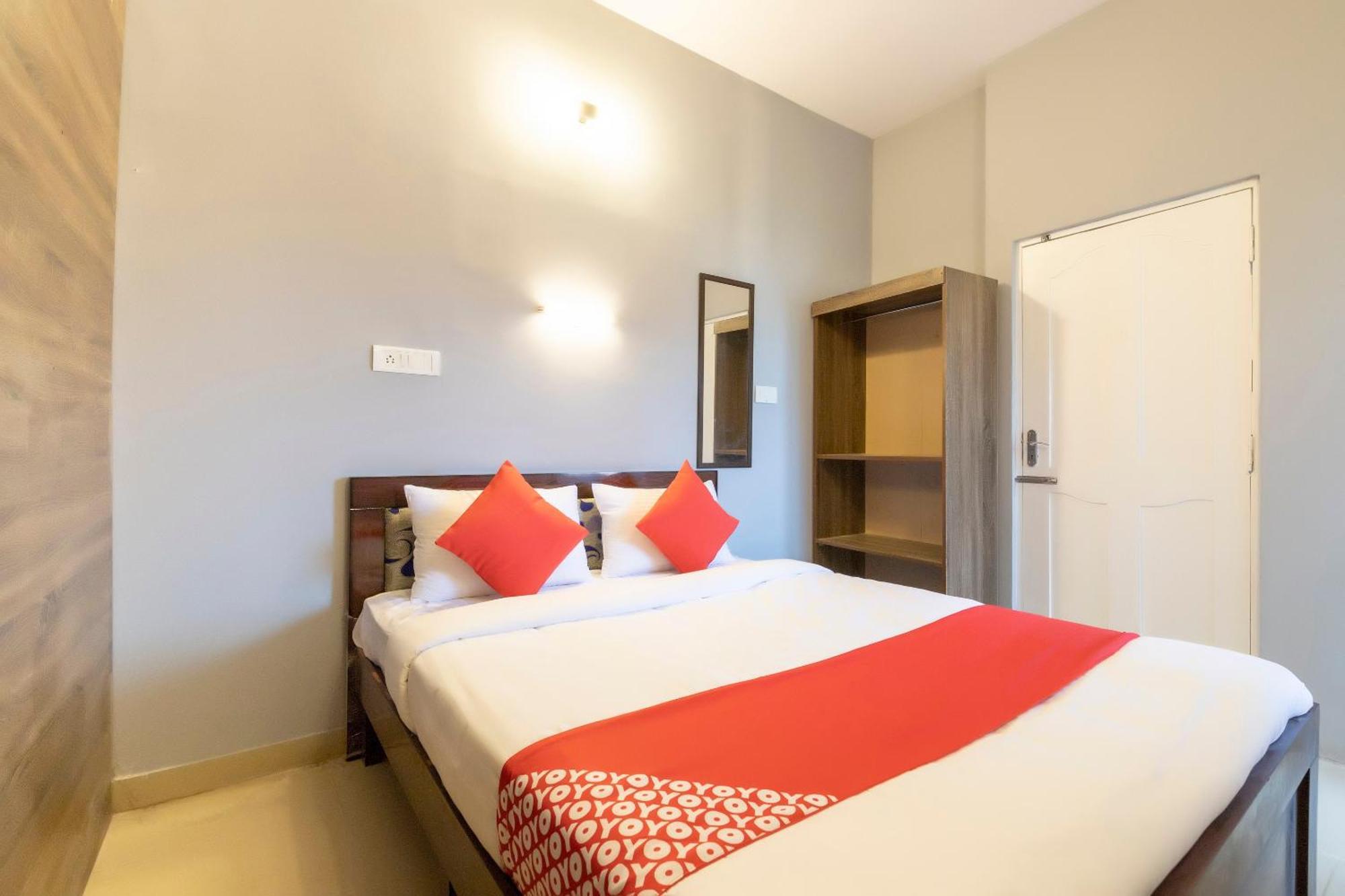 Hotel O Gold Inn Grey Hotel