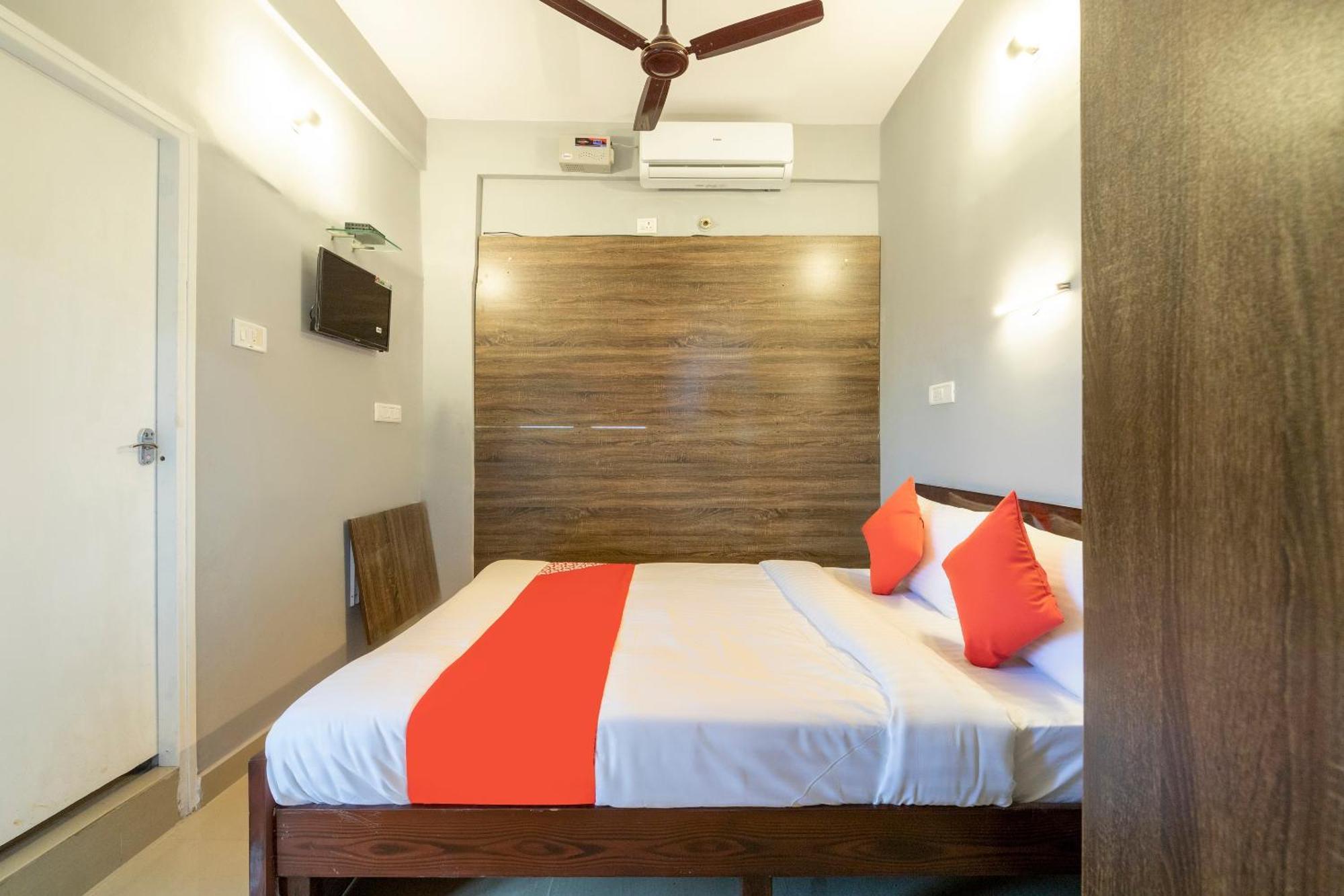 Hotel O Gold Inn Grey Hotel