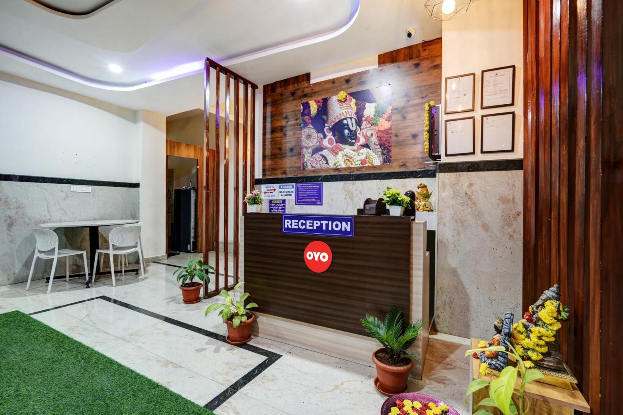 Hotel O Sri Balaji Comforts 4*