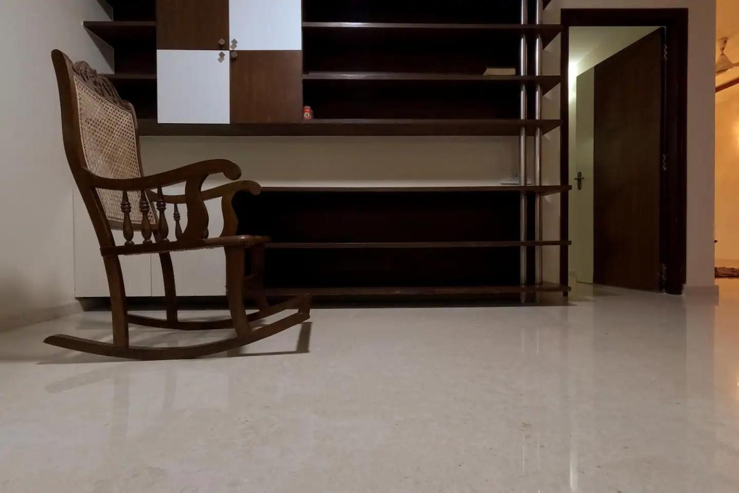 Elegant 3bhk Flat With Garden