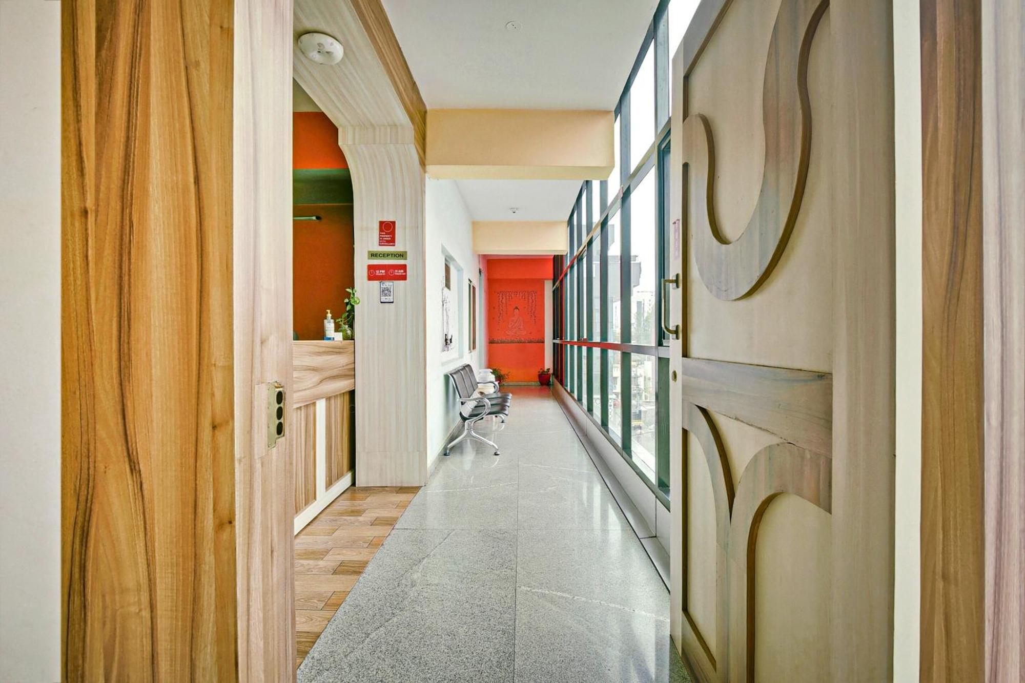 Hotel O Sri Sai Guru Comforts 3*