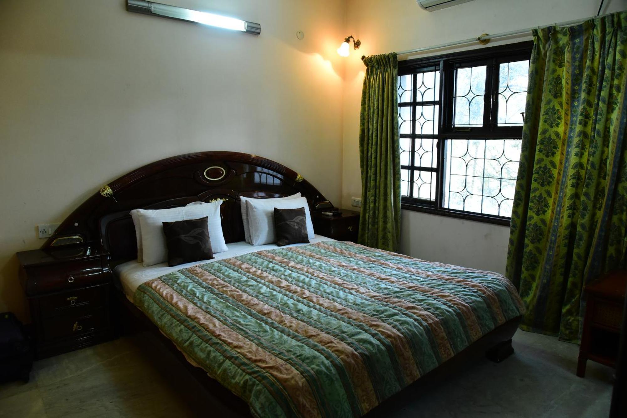 Service In Richmond Road Apartment Bangalore
