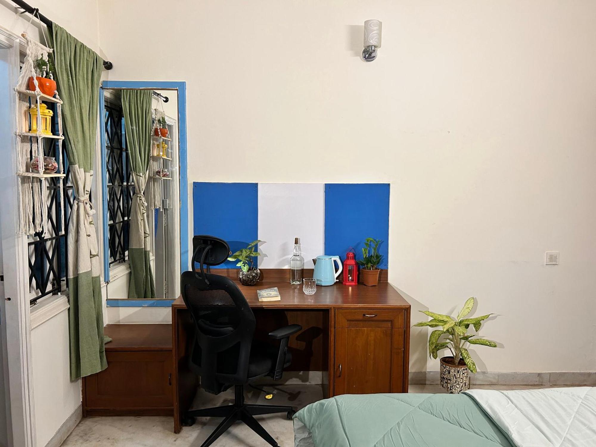 Artist Abode * Bangalore