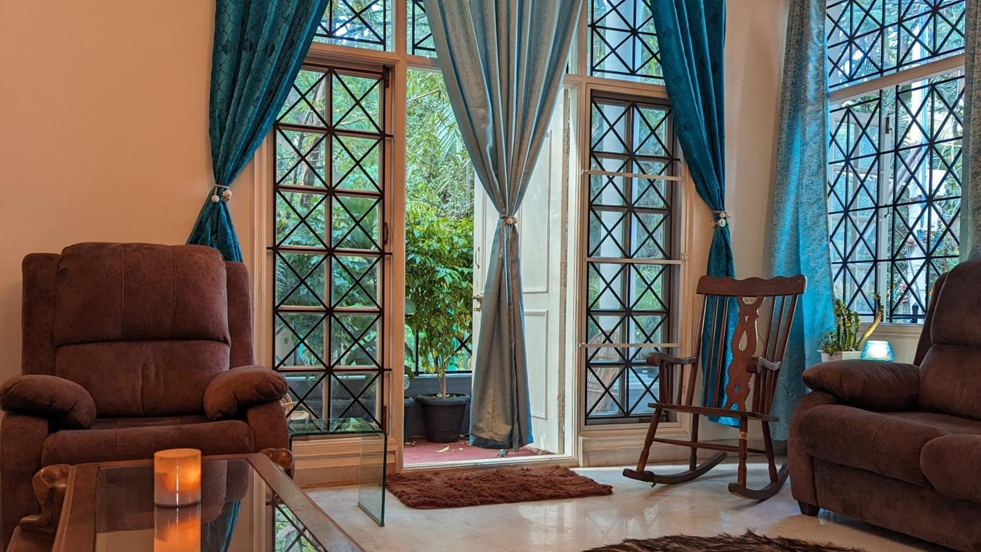Homestay Artist Abode *