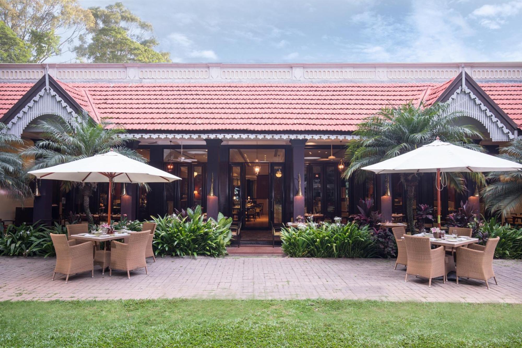 Resort Taj West End