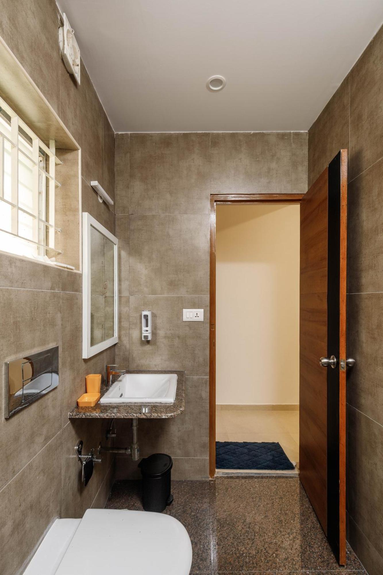 Sunlight Serviced Apartment