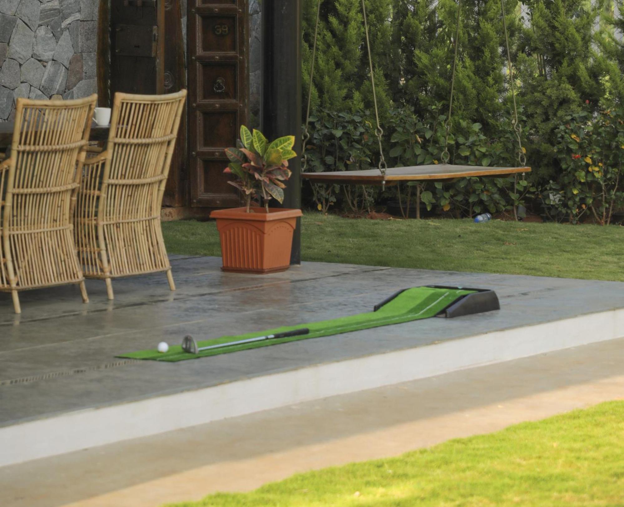 Villa Saffronstays Niranta- 4-bdr On Golf Course Near Bangalore
