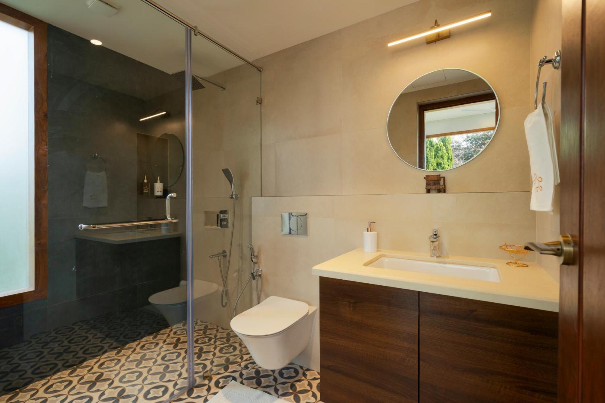 Saffronstays Niranta- 4-bdr On Golf Course Near Villa Bangalore