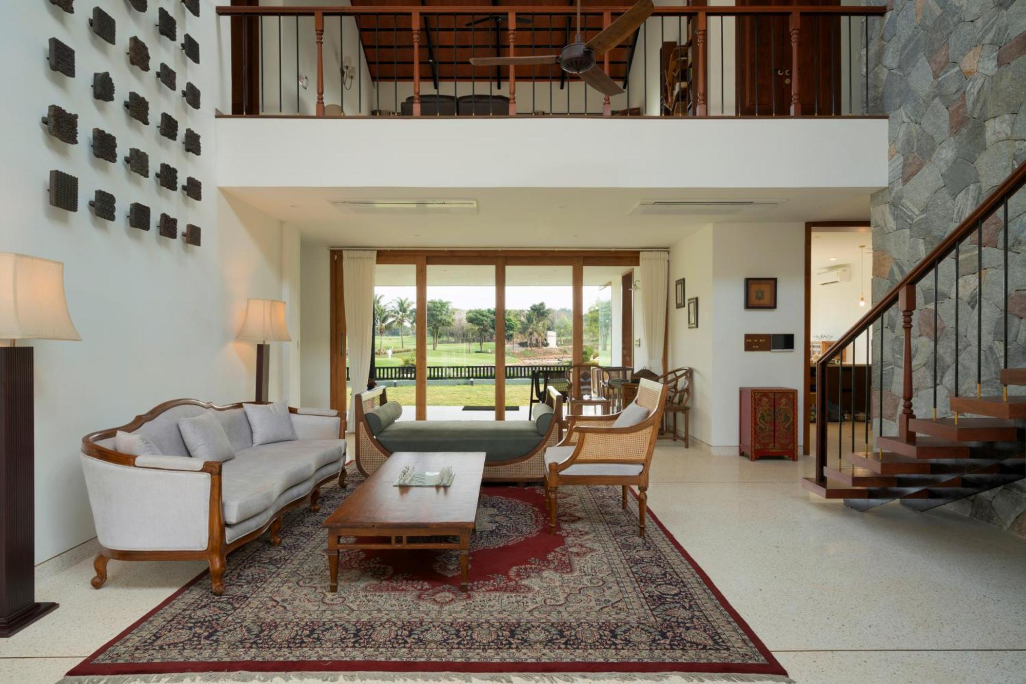 Saffronstays Niranta- 4-bdr On Golf Course Near