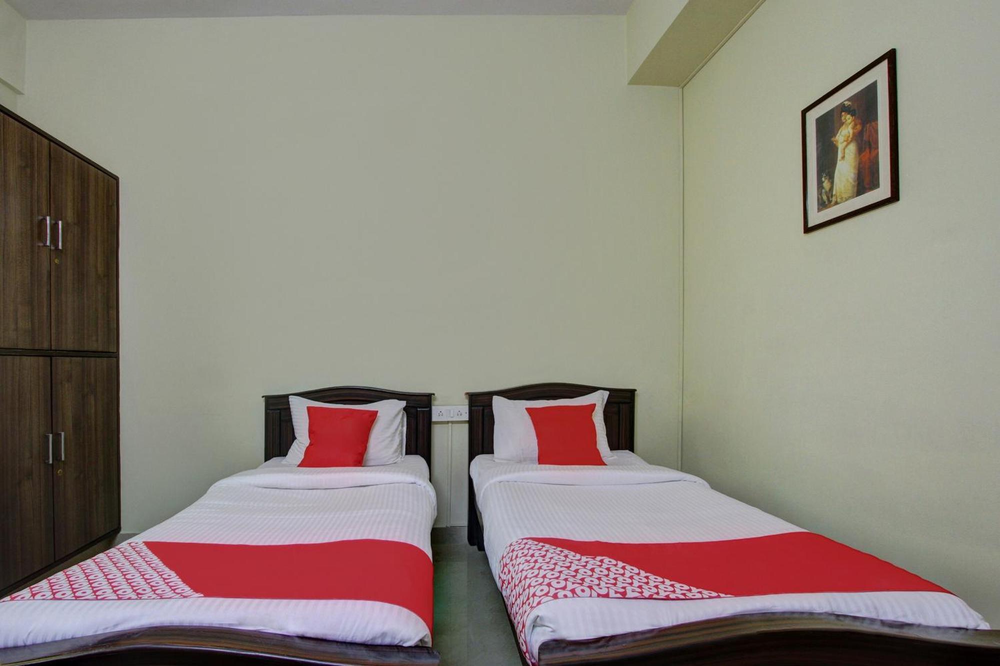 Hotel O Sri Sai Comforts Near Kengeri Bus Terminal Metro Station 3*