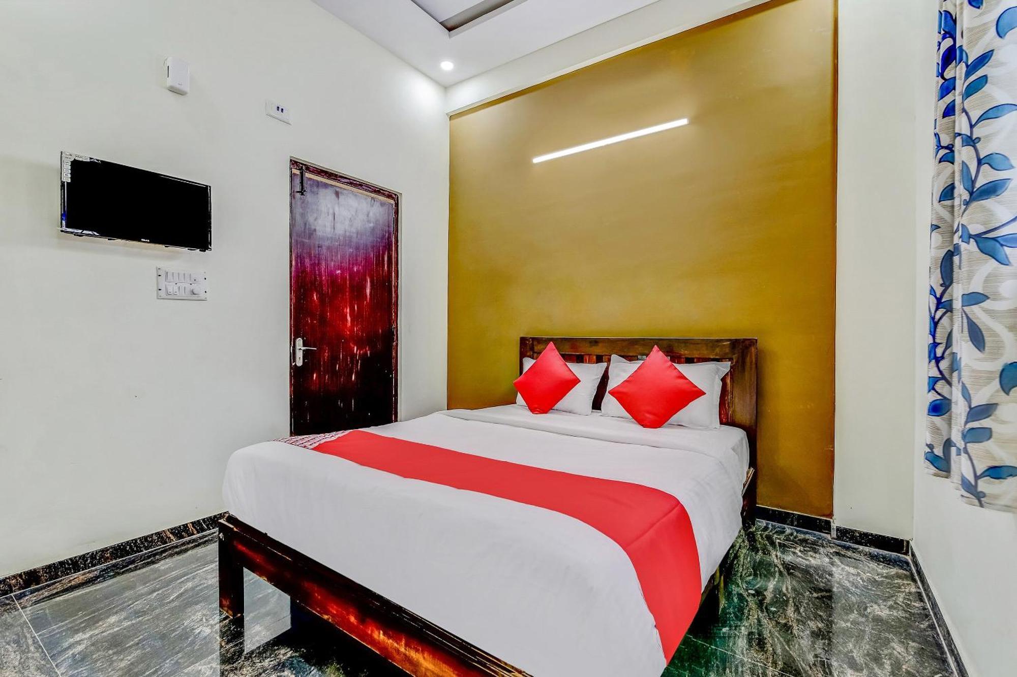 Hotel Oyo Royal King 4*