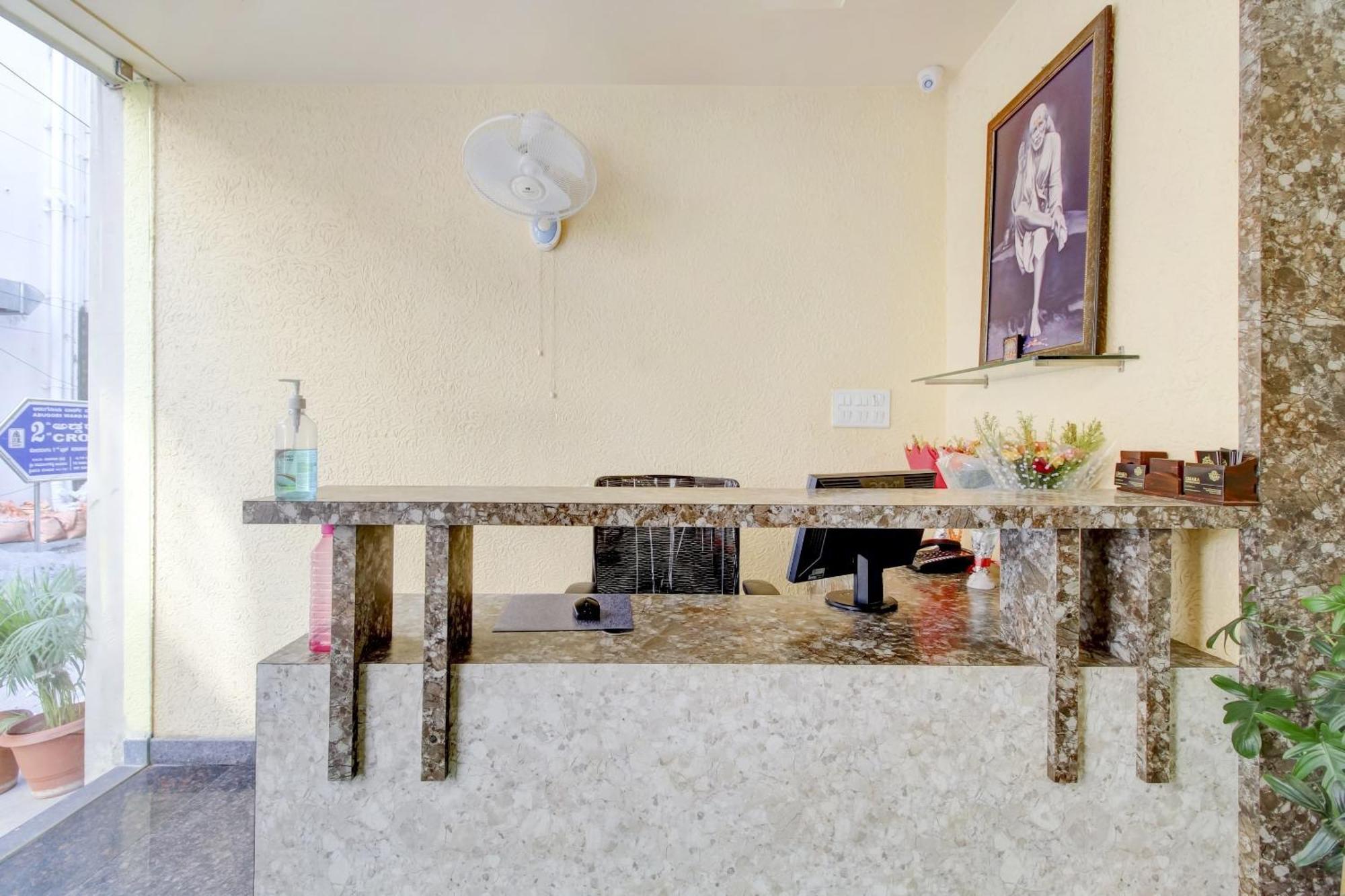 Hotel O Emara Boutique Nearby Koramangala Forum Mall Bangalore
