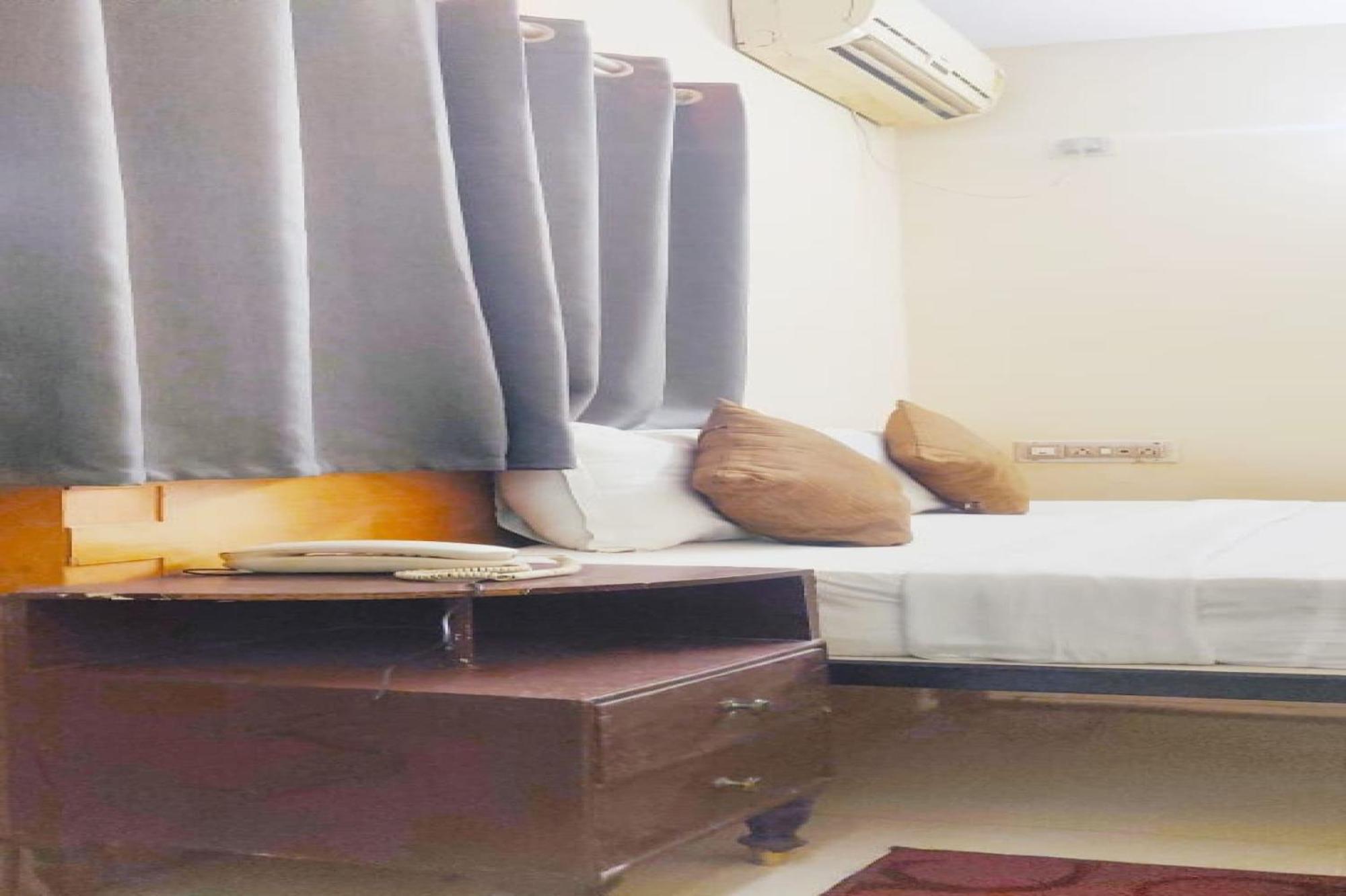 O Aster Vue ,near K R Puram , Bhattarahalli Signal Hotel