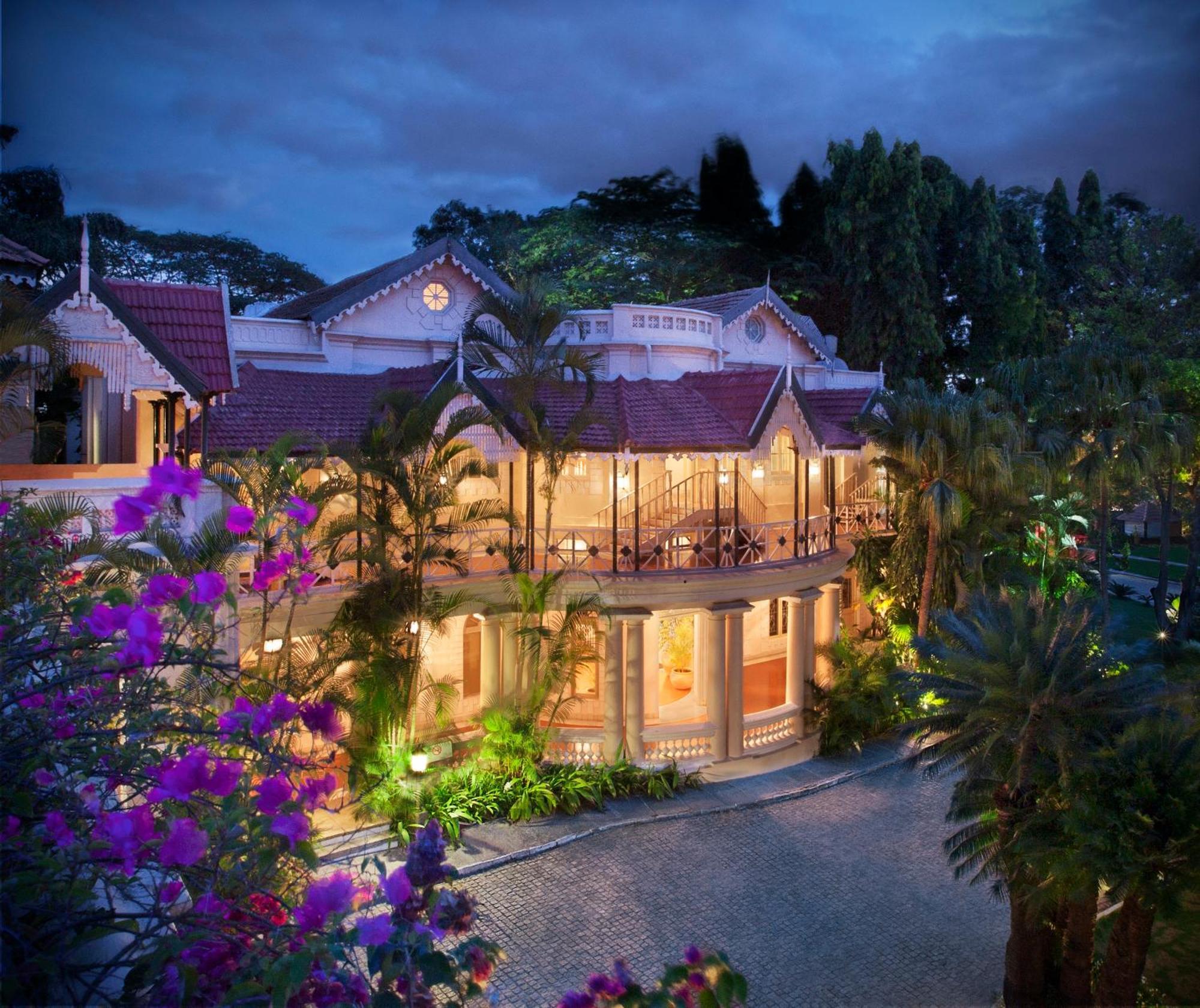 Resort Taj West End