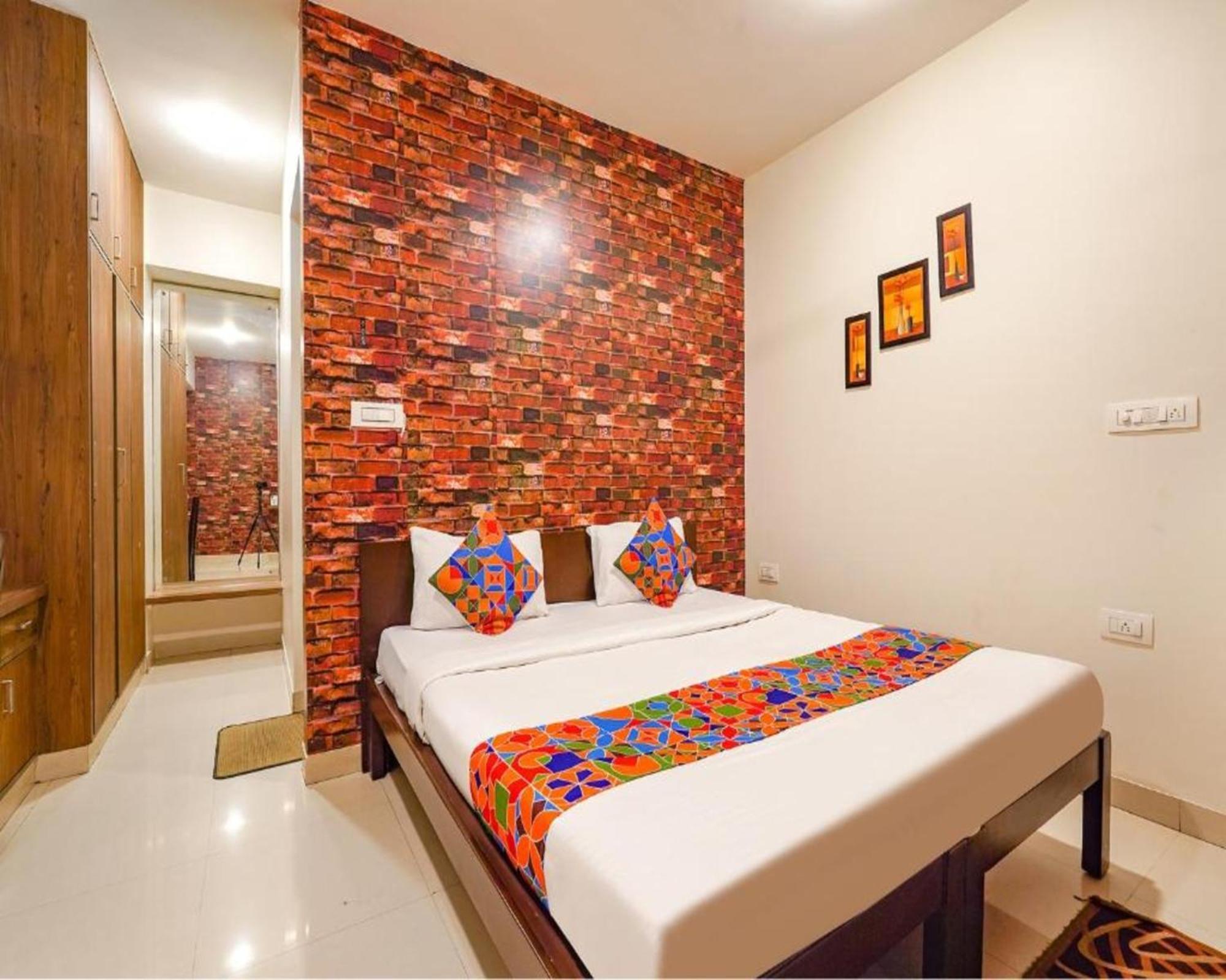 Hotel Fabexpress Kings Hrbr Layout - Nr Manyata Tech Park 3*