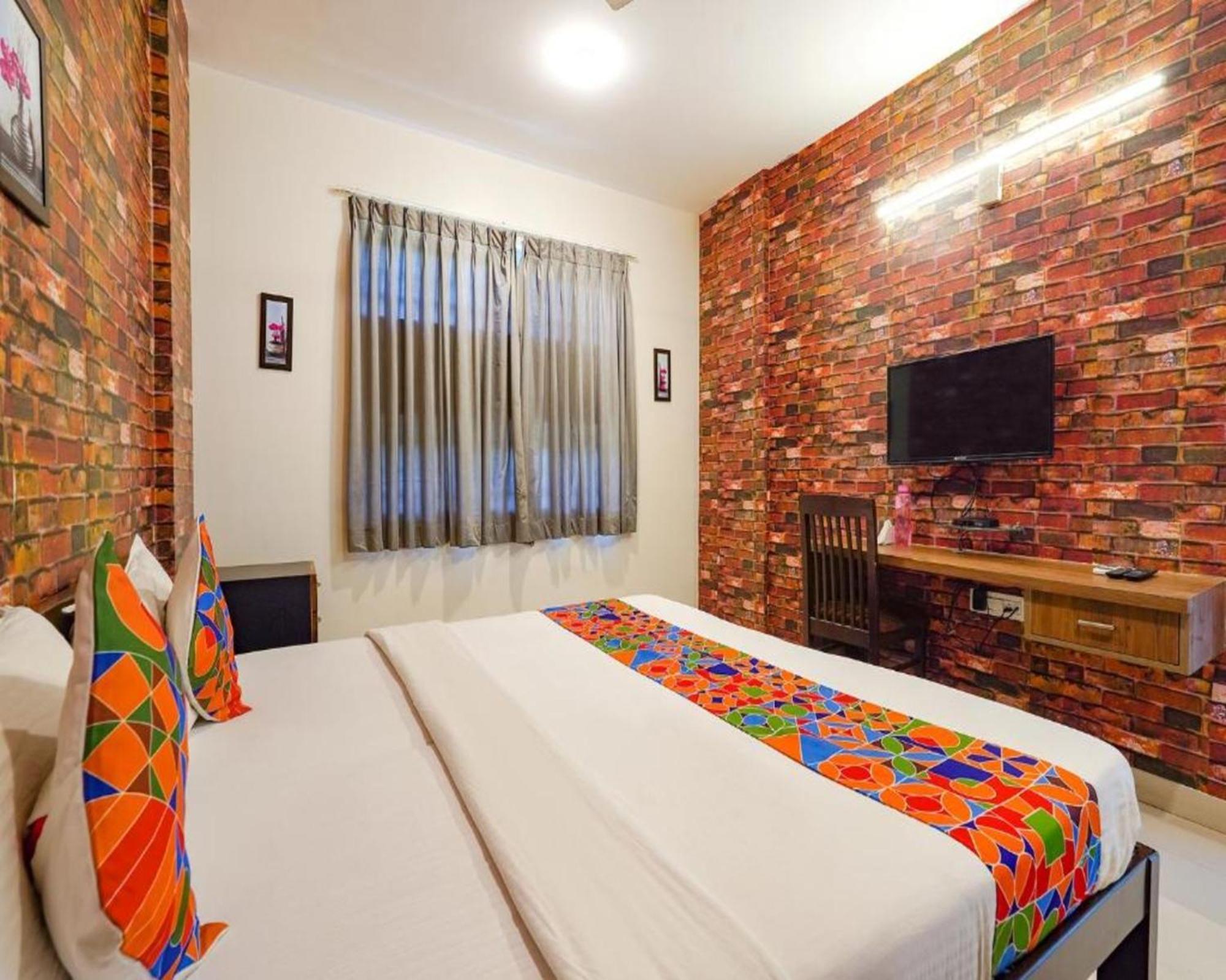 Hotel Fabexpress Kings Hrbr Layout - Nr Manyata Tech Park 3*