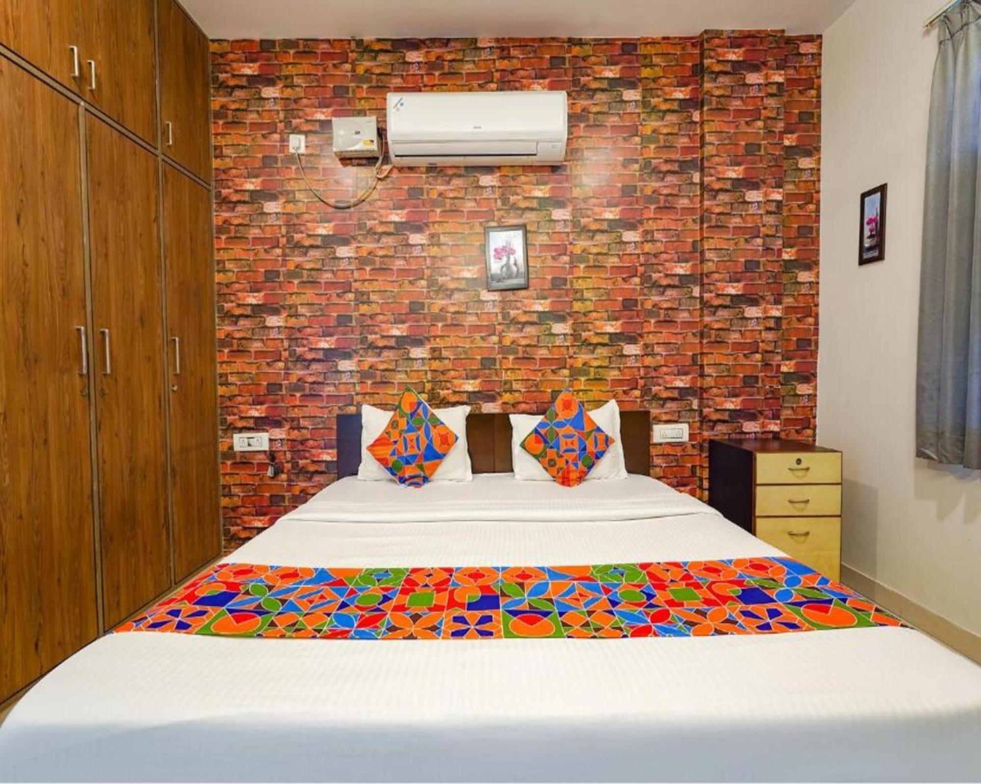 Fabexpress Kings Hrbr Layout - Nr Manyata Tech Park Hotel Bangalore