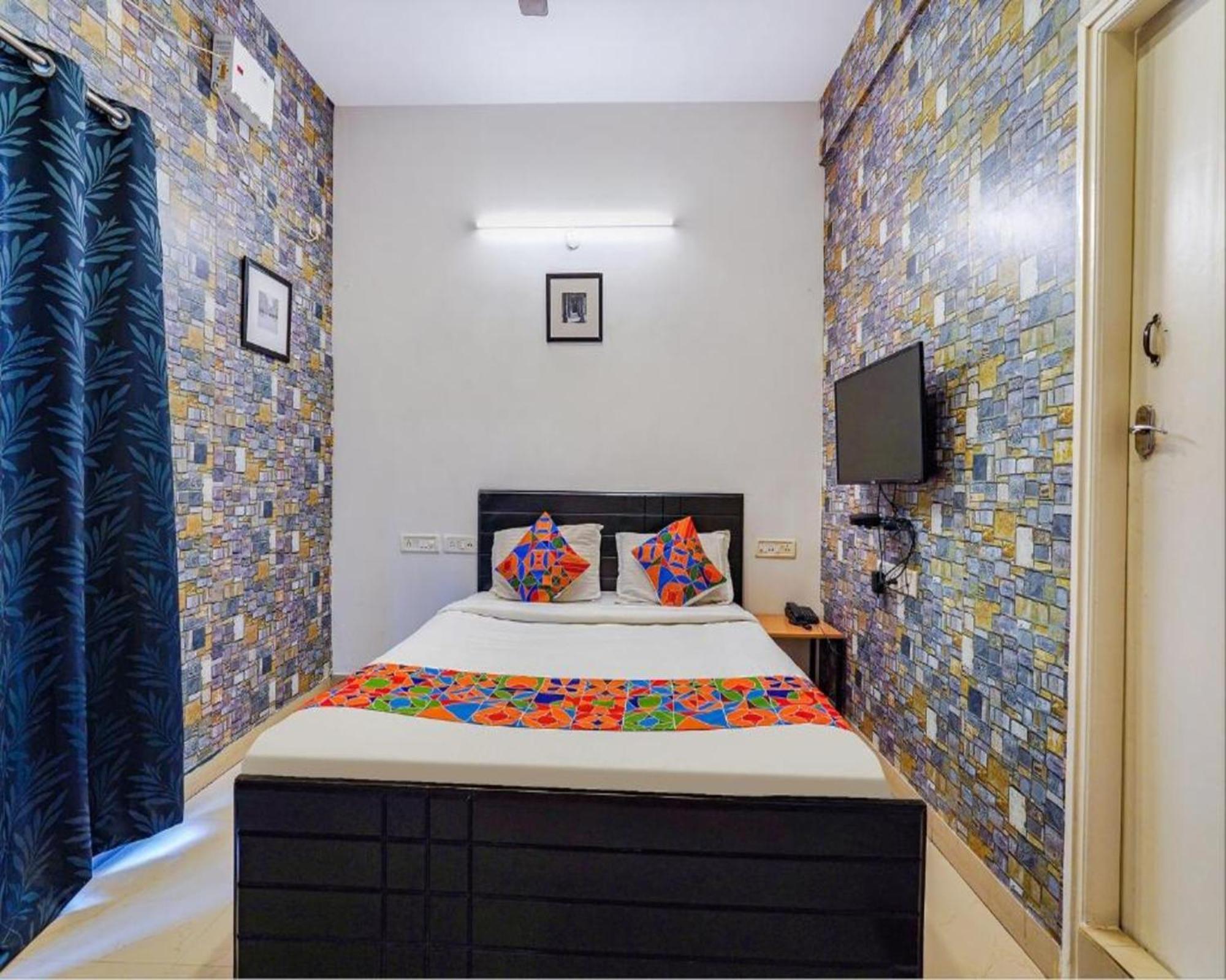 Fabexpress Kings I Hotel 3*