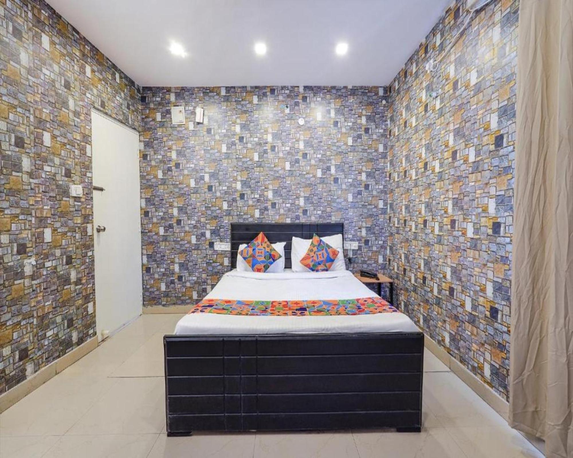 Hotel Fabexpress Kings I 3*
